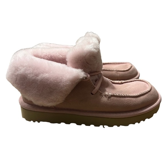 UGG Alana Wool Collar Ankle Sheepskin Boots in Pink Size 6 - Picture 1 of 7